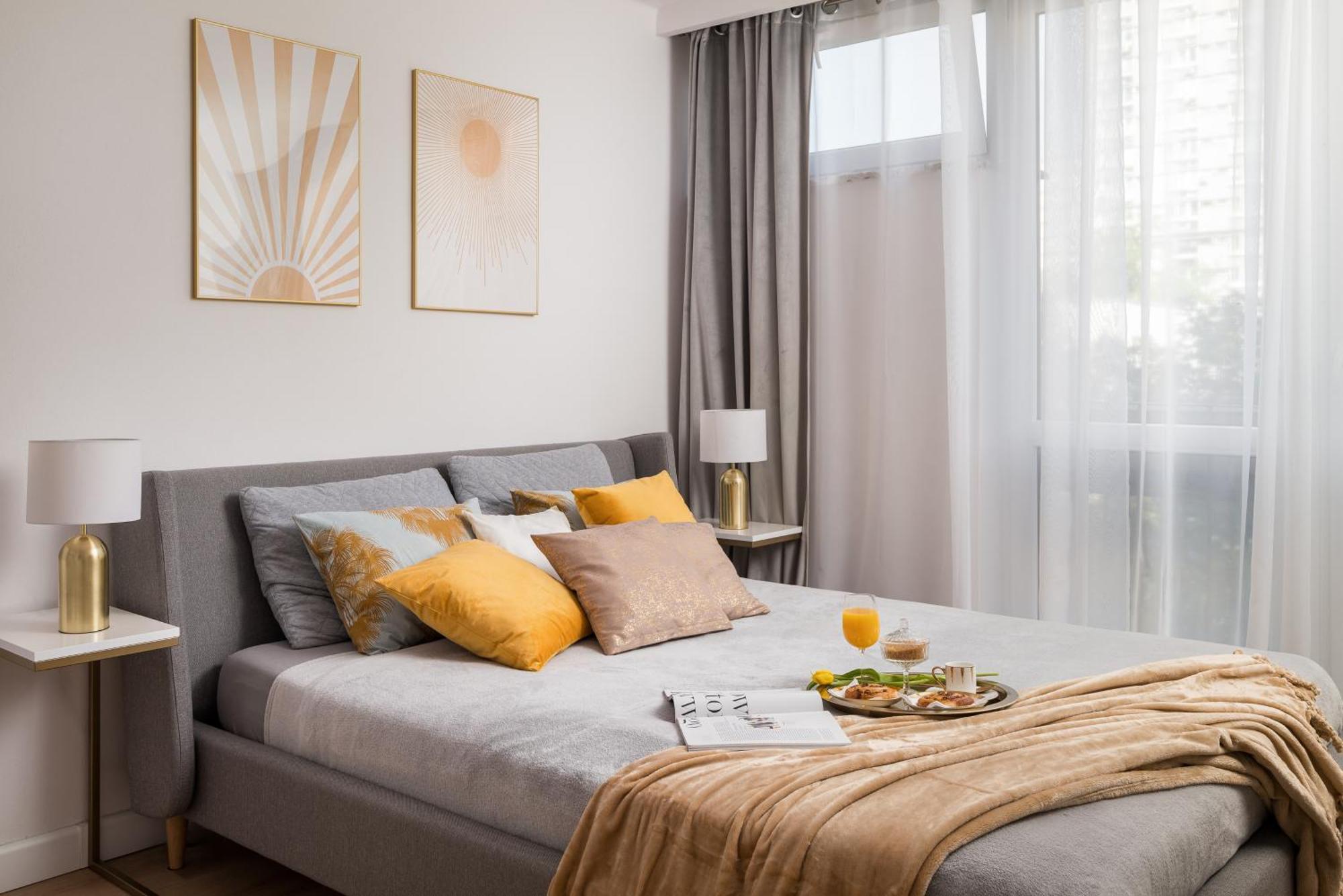 Gold Premium Central Suite 950 M To Central Station Parking Warschau Exterior foto